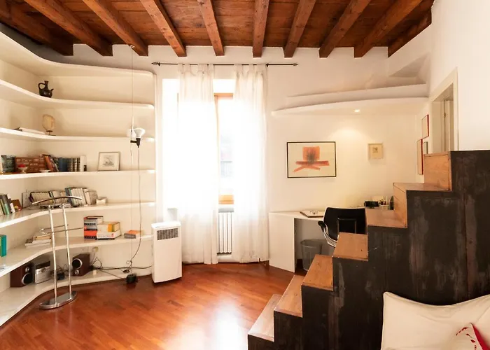 Apartment Anfiteatro In Brera